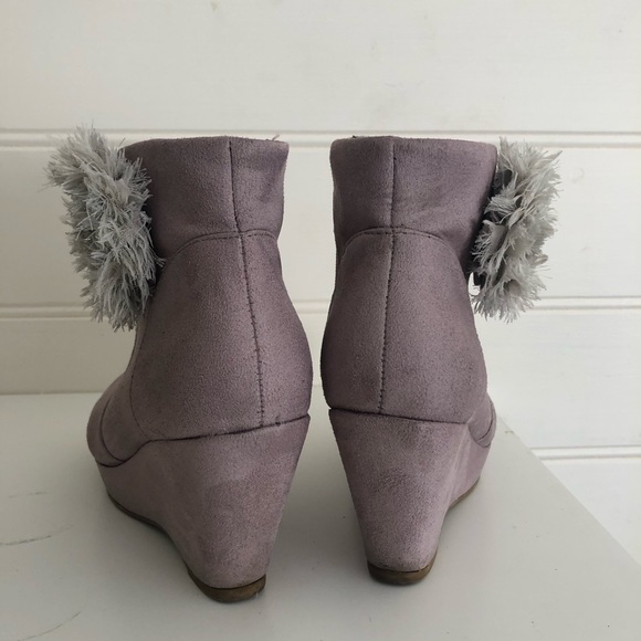 Mauve suede wedge boots - Picture 2 of 2